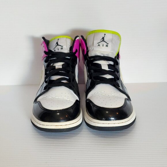 Air Jordan 1 Mid SE GS "Cyber Active Fuchsia" CZ9835 100 - HSML17 - Picture 2 of 6